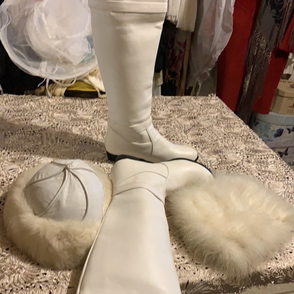 New thigh high boots fur trim - Picture 4 of 10